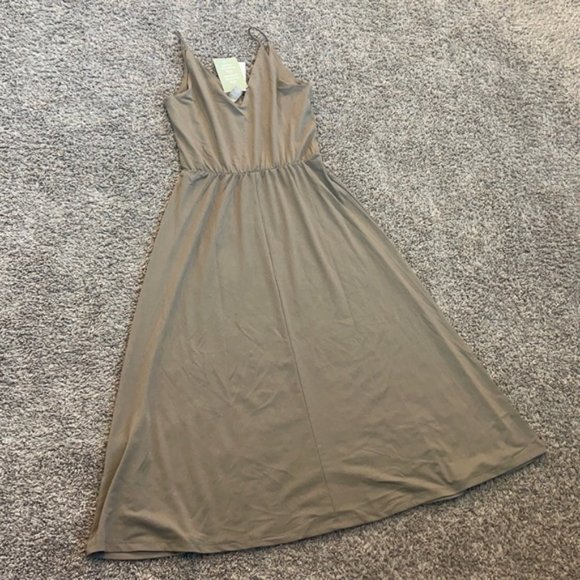 H&M Long Midi Dress V Neck Spaghetti Strap Printed Casual Boho Dress. - Picture 2 of 5